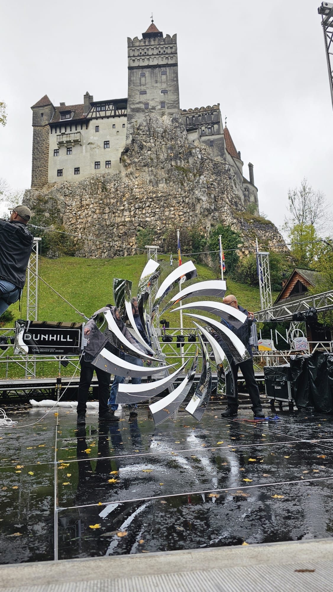 Imagine ilustrativă a unui proiect de producție publicitară la Castelul Bran